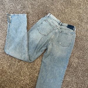 Abercrombie & fitch 90 straight ultra high rise.